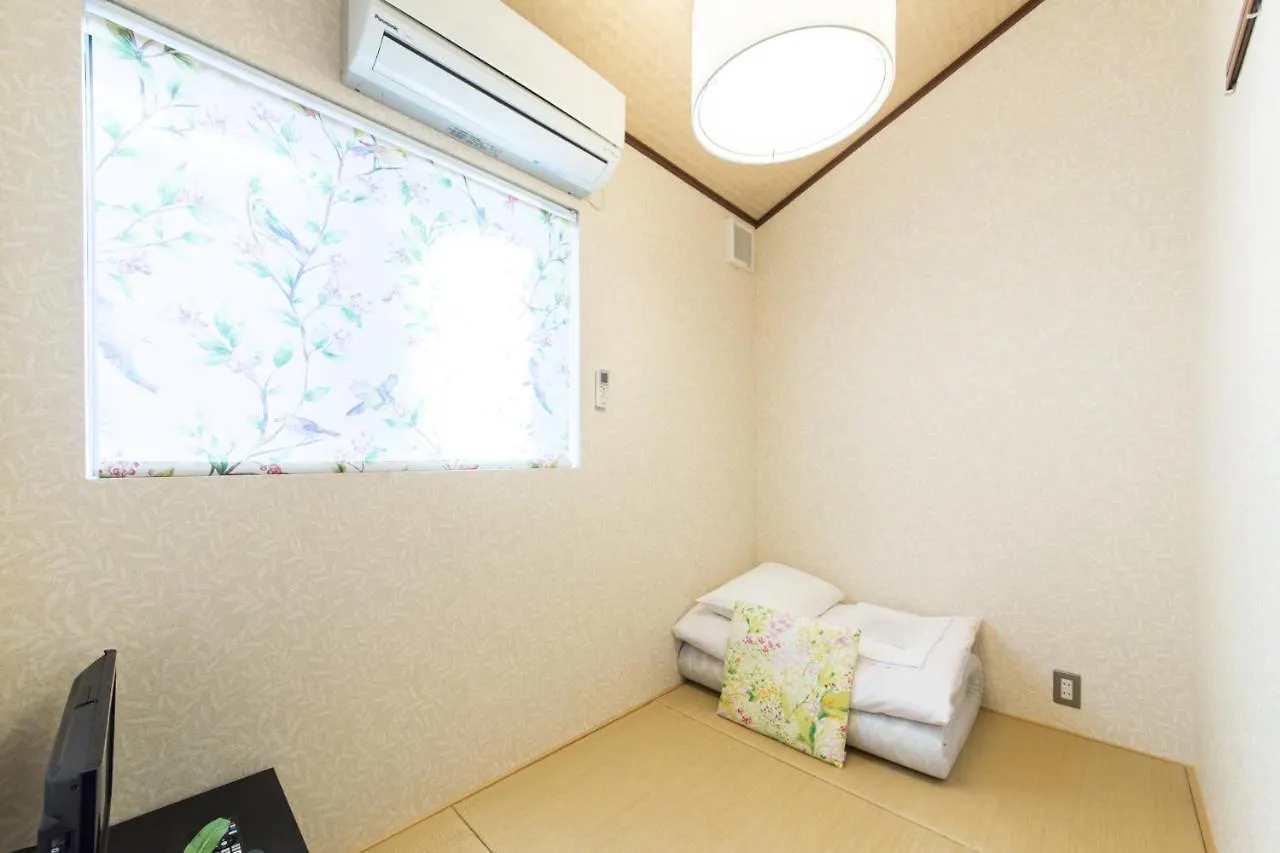 Woman Only Guesthouse Nanohana Kjóto