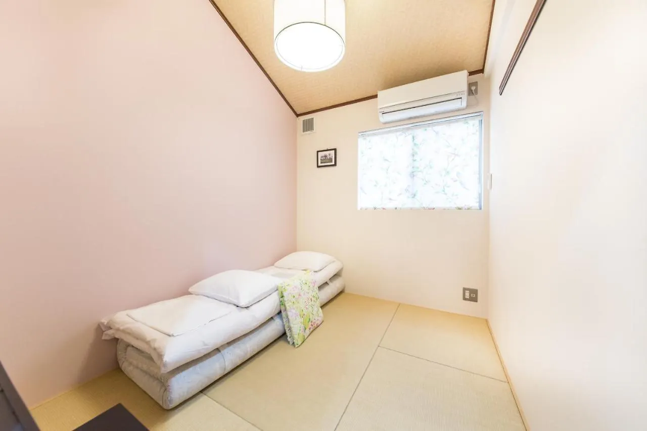 Woman Only Guesthouse Nanohana Kyoto Japan